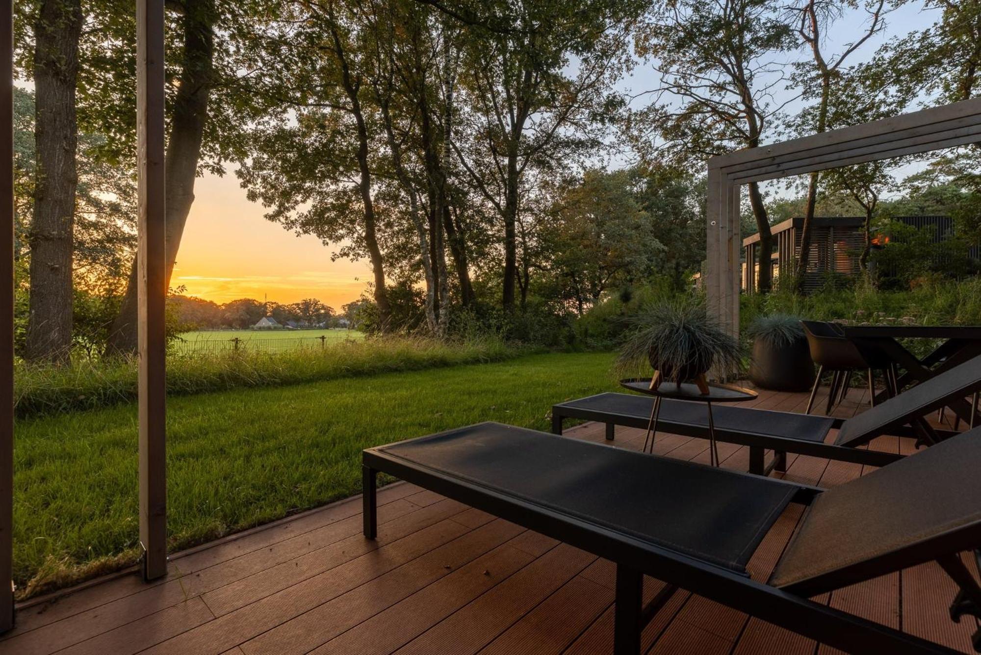 Zicht Op Twente - Spa Lodges Markelo Exterior foto
